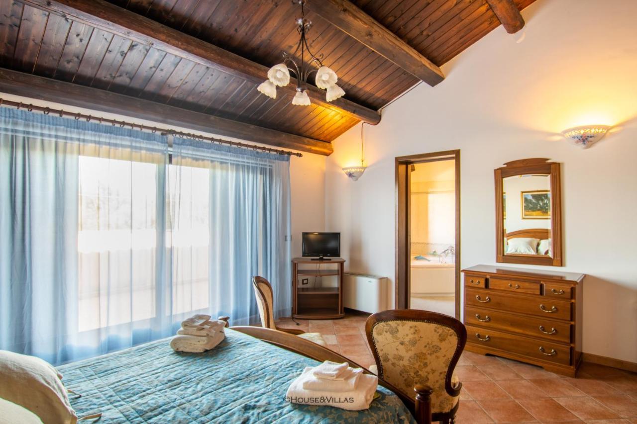 Villa Rosaria Rooms Noto Exteriör bild